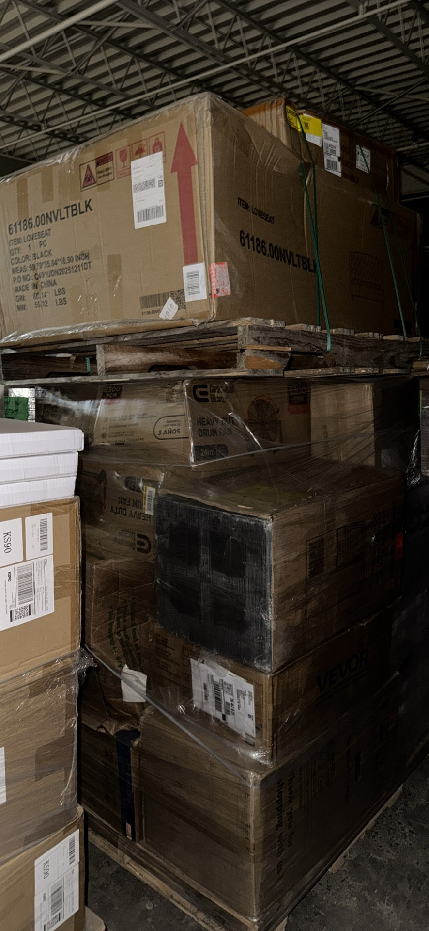Outdoor seasonal & home, kitchen appliances 22 pallets