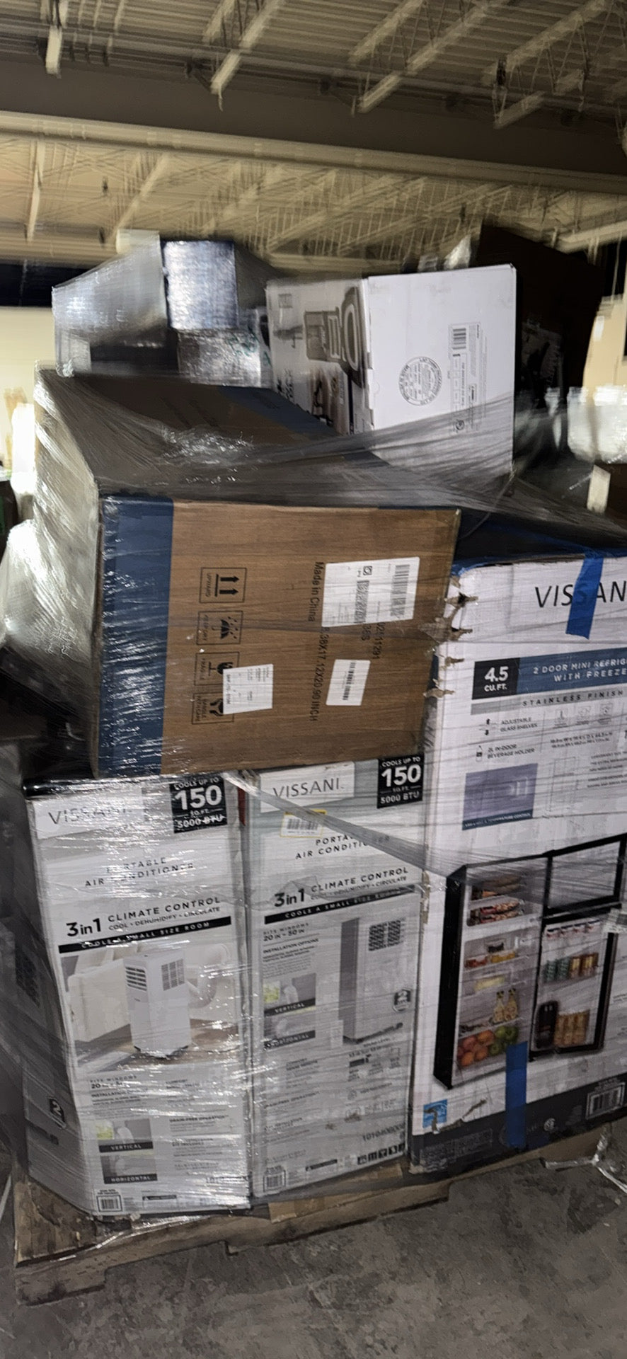 Outdoor seasonal & home, kitchen appliances 22 pallets