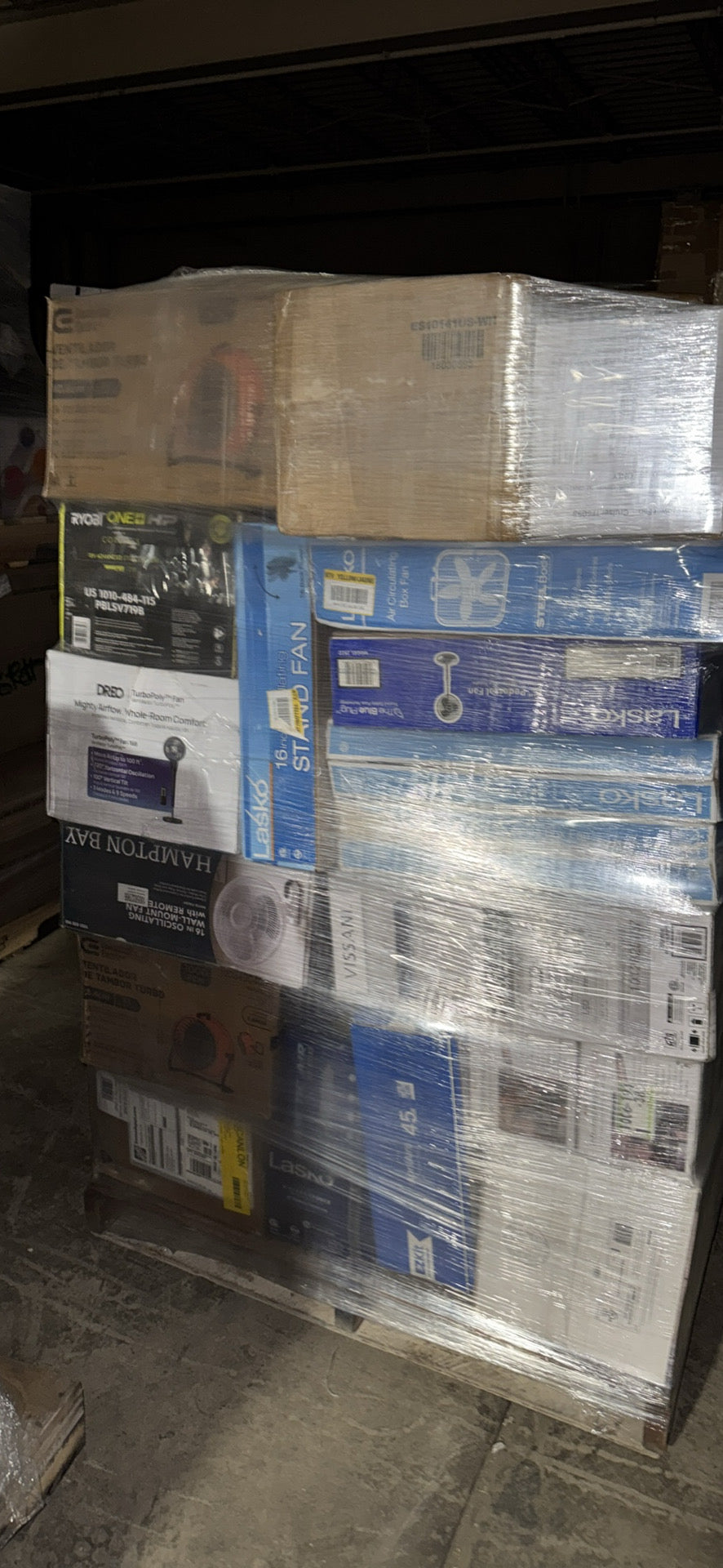 Outdoor seasonal & home, kitchen appliances 22 pallets