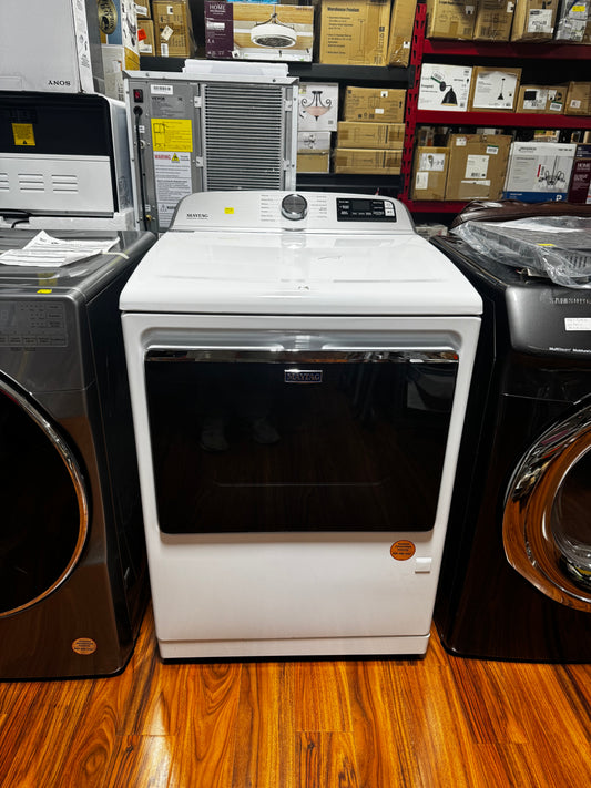 Maytag 7.4 cu. ft. 120-Volt Smart Capable White Gas Vented Dryer with Steam and Hamper Door, ENERGY STAR