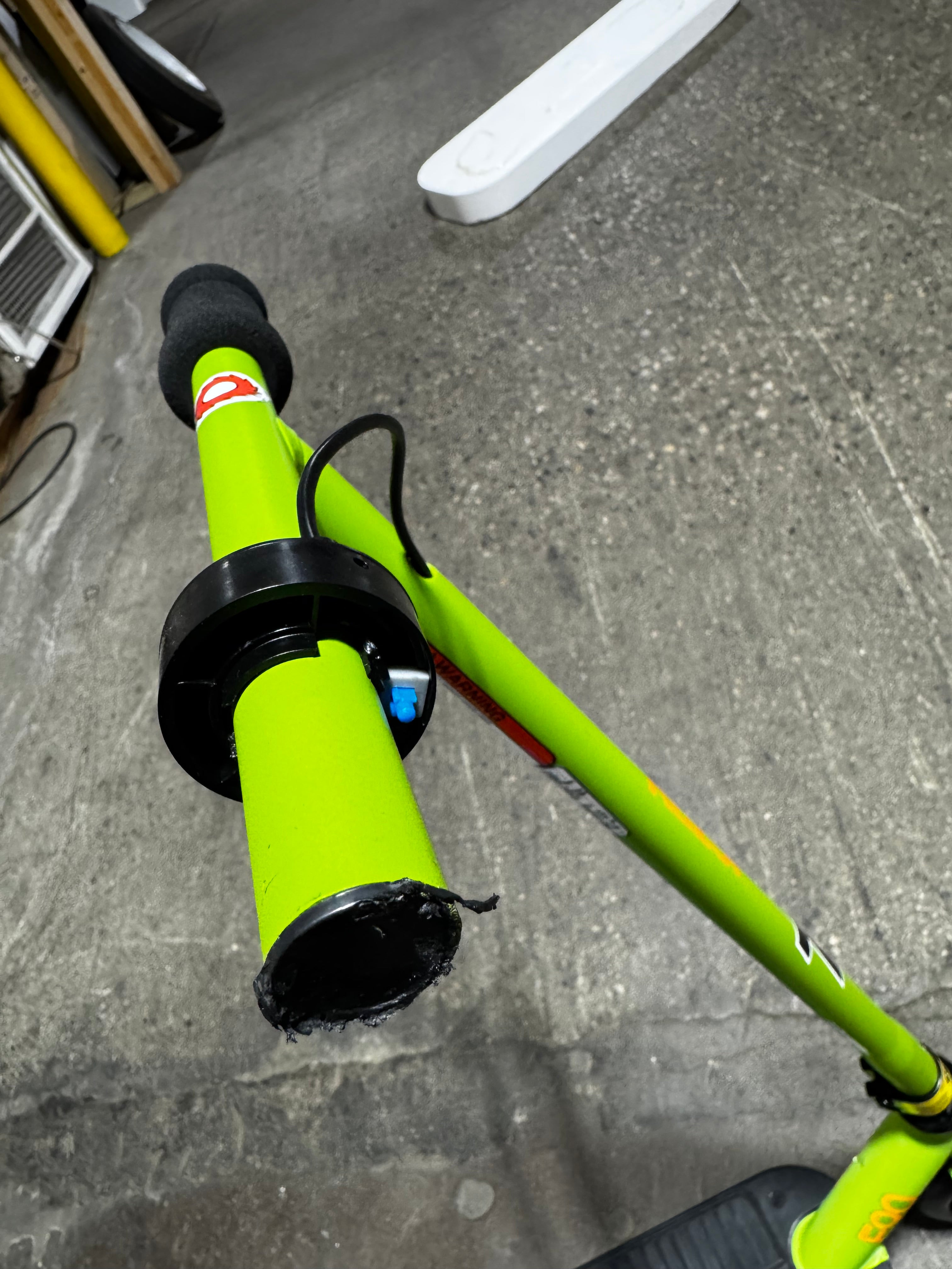 Electric scooter