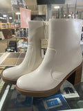 Off White Ankle boots