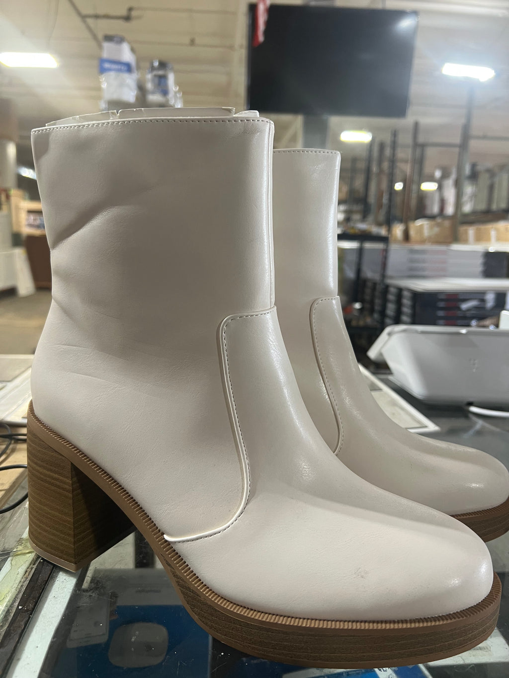 Off White Ankle boots