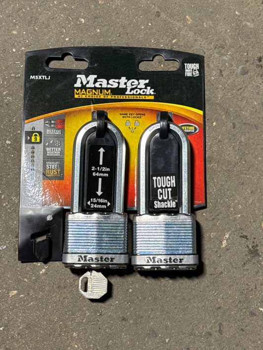 Master lock magnum
